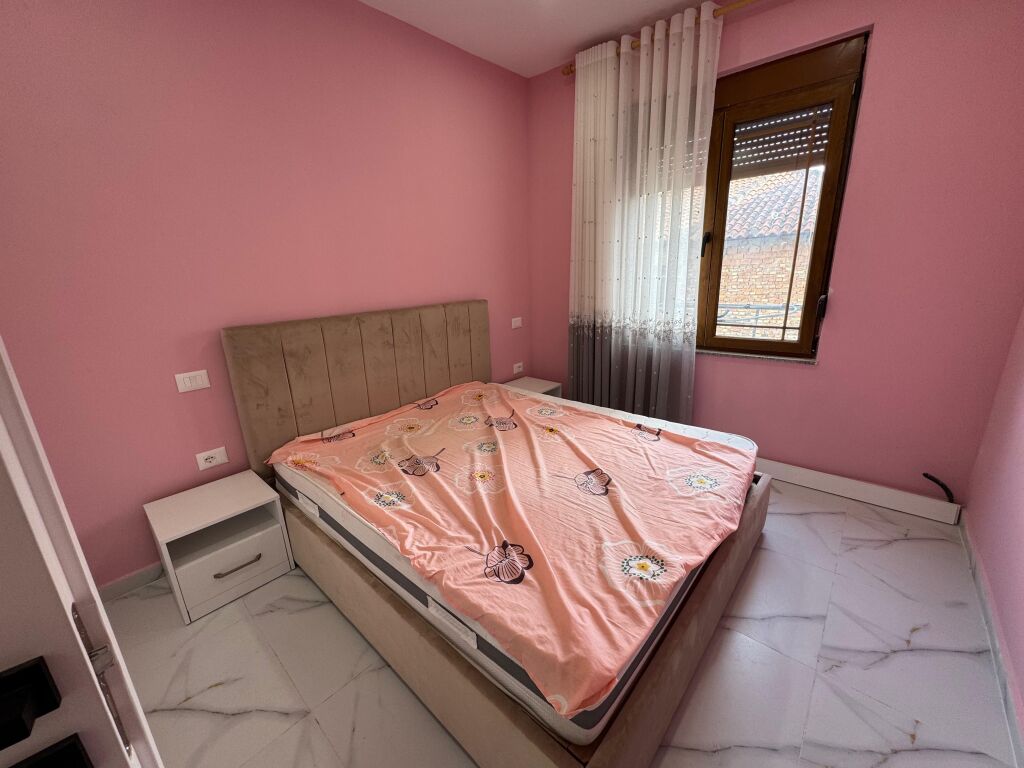Appartamento 1+1 in vendita edificio esistente 1+1 centro Durazzo