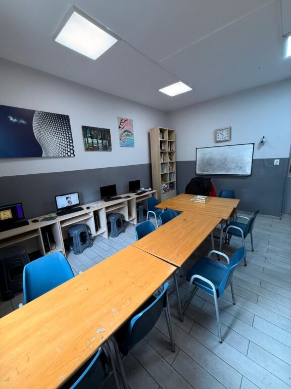 Appartamento in affitto per ufficio presso lo Stadio Dinamo, 850 Eu/mese