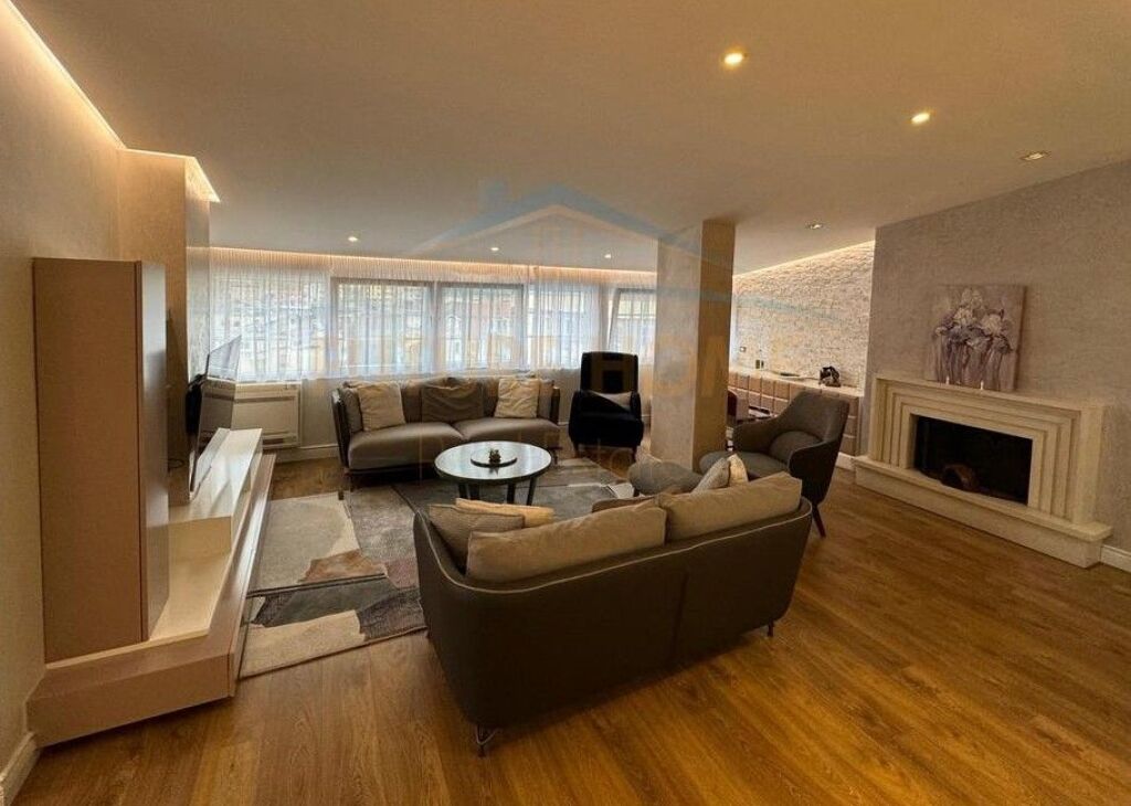 For sale, Apartment 3+1+2 Parking Spaces, Fresku