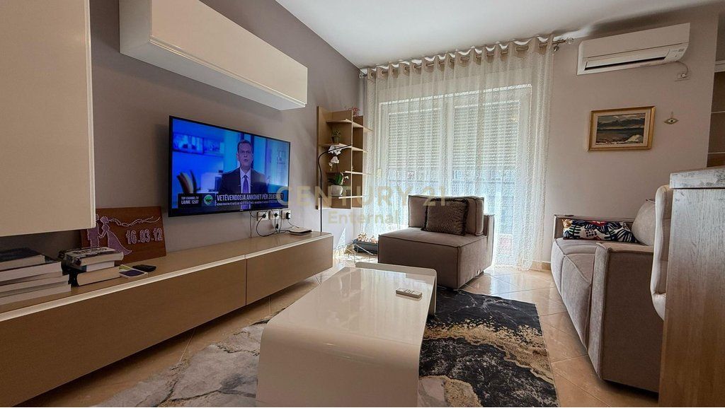 Apartment 2+1 For Rent Elbasan Street