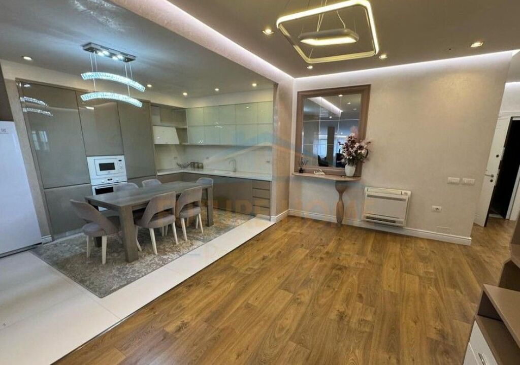 For sale, Apartment 3+1+2 Parking Spaces, Fresku