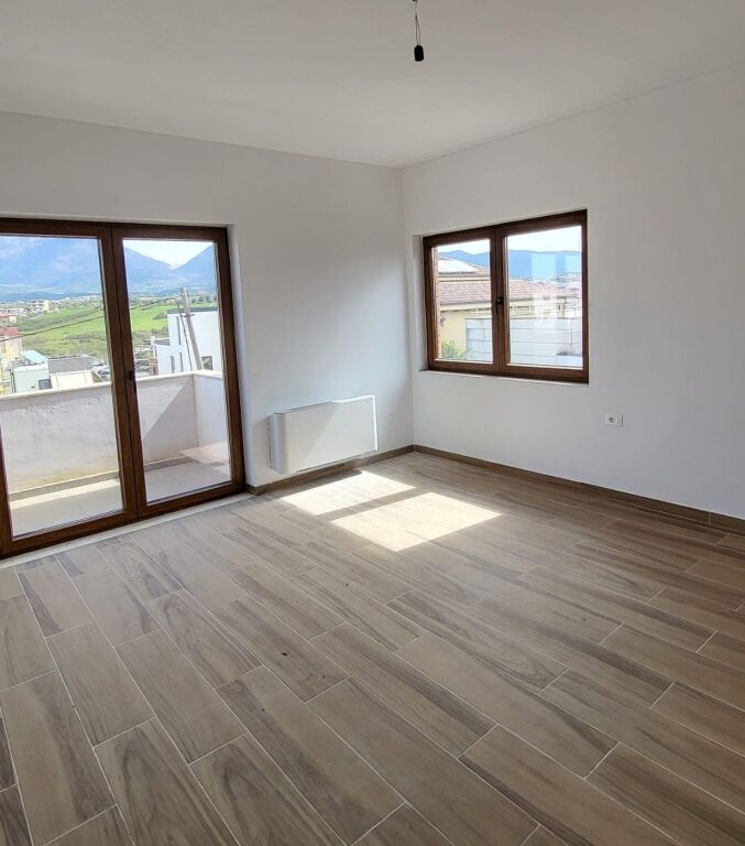 🏡 Three-storey Villa for Rent in TEG