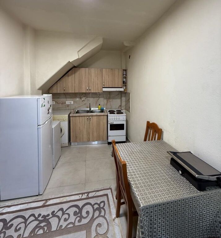 🏡 Duplex 1+1 for Rent – Zogu i Parë Boulevard