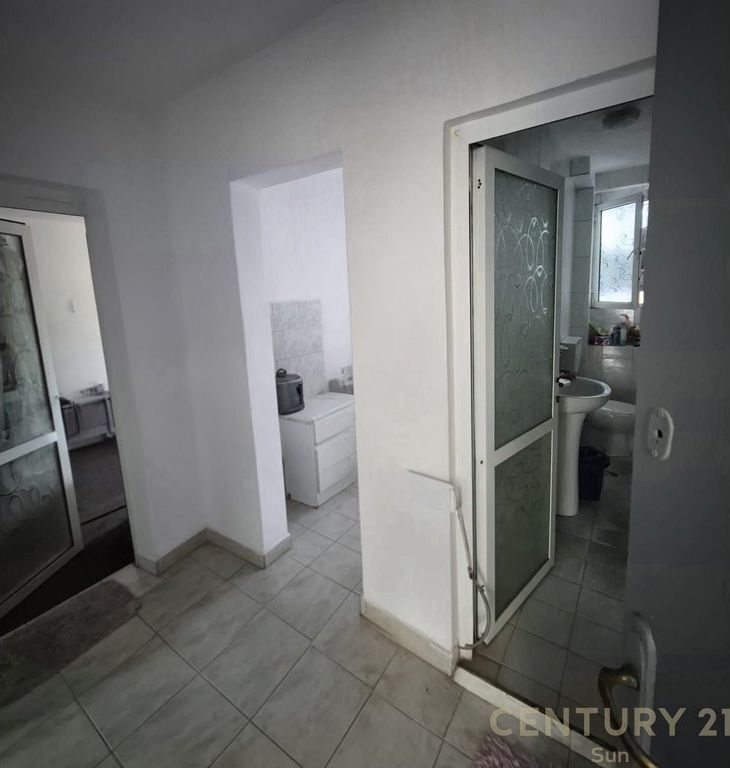 Appartamento 1+1 in vendita in Via Kavaja