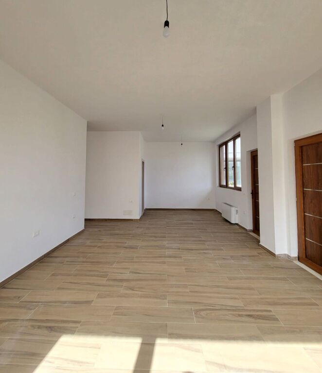 🏡 Three-storey Villa for Rent in TEG