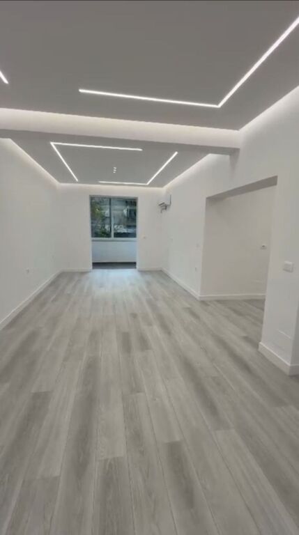 UFFICIO IN AFFITTO FACCIATA SULLA STRADA PRINCIPALE