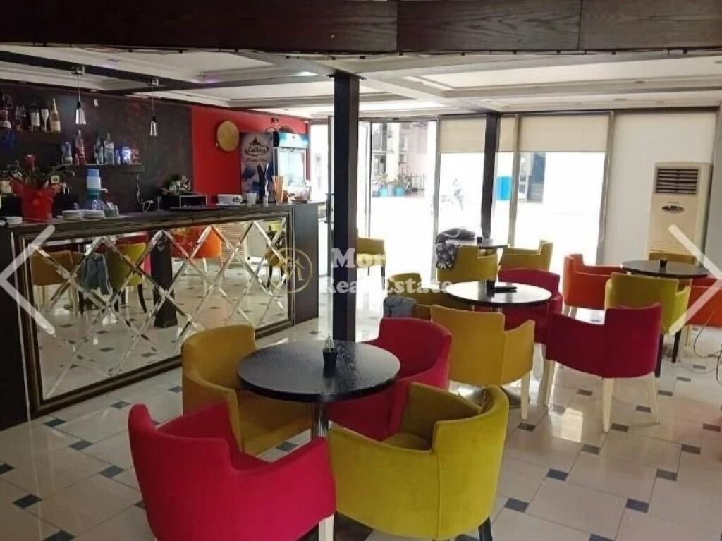 Vendita | Locale Commerciale | Kombinat | 125000 €