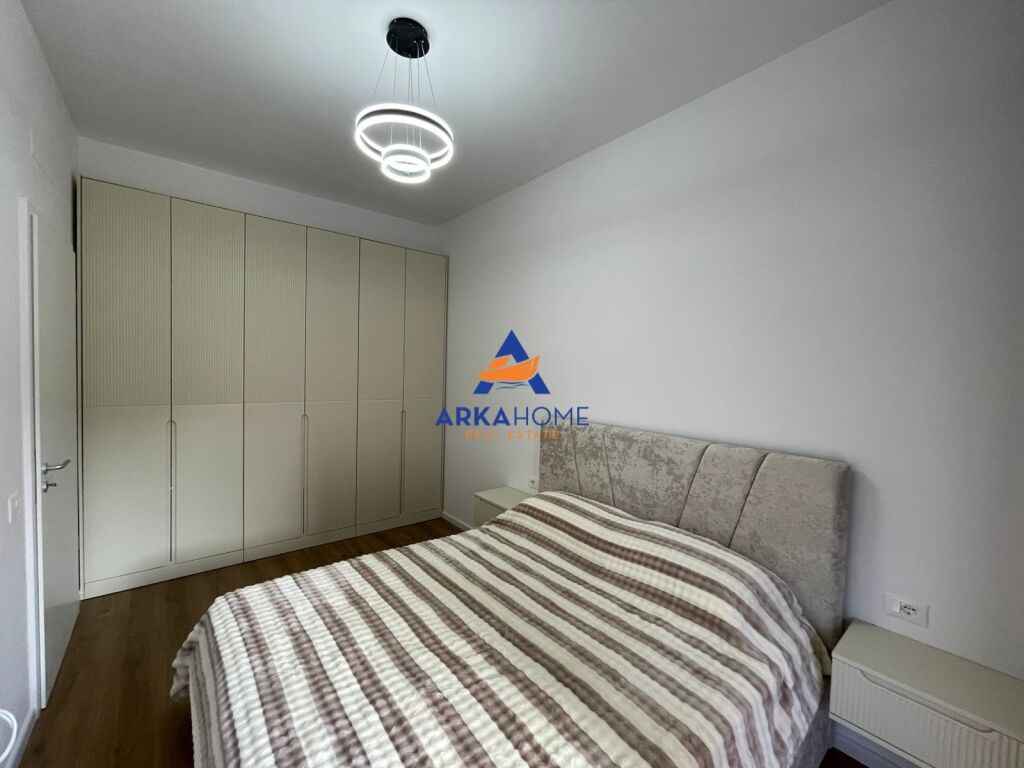 APPARTAMENTO IN AFFITTO 1+1+BALCONE "VIA PASHO HYSA NEL COMPLESSO KADIU/MANGALEM" 450 EURO