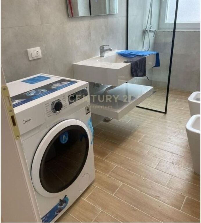Appartamento in affitto 1+1 ad Astir