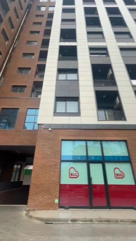 FOR SALE 1+1 APARTMENT AT THE BUILDING WITH ARROW