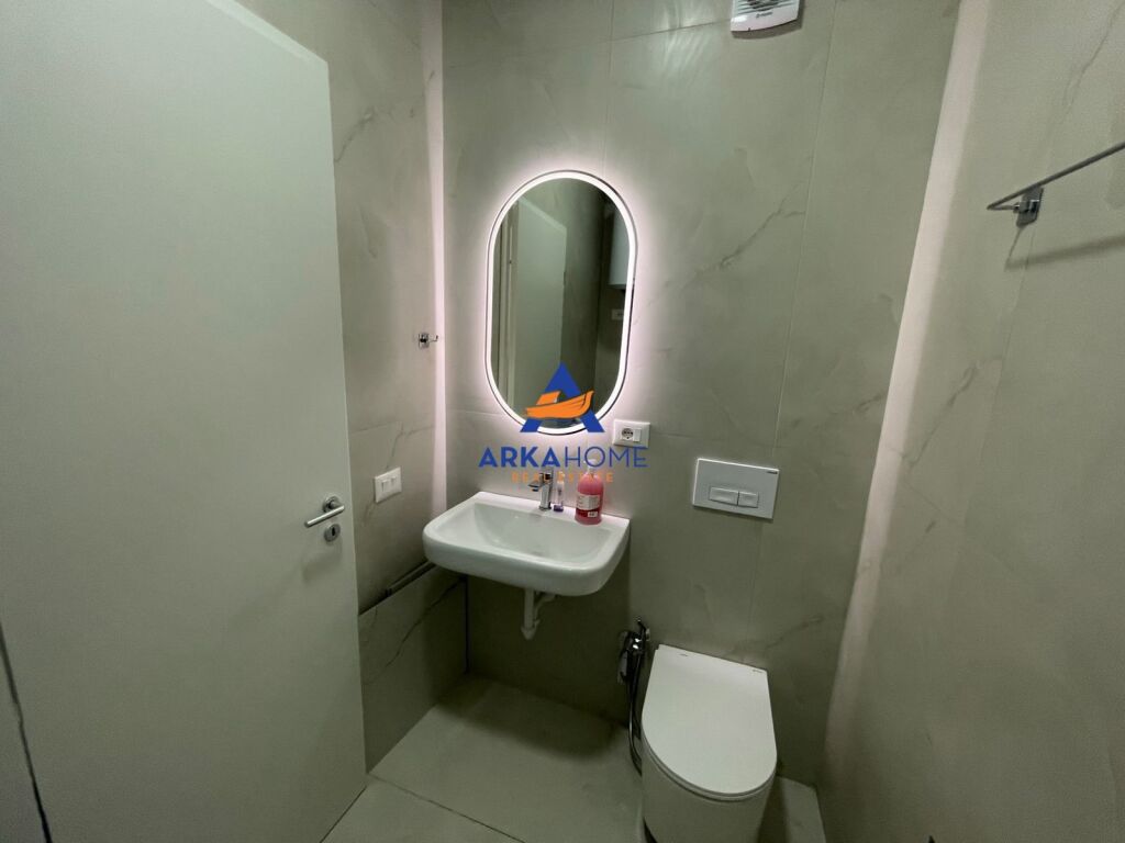 APPARTAMENTO IN AFFITTO 1+1+BALCONE "VIA PASHO HYSA NEL COMPLESSO KADIU/MANGALEM" 450 EURO