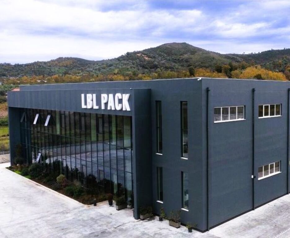 Exclusive! Multifunctional Space for Rent in Vorë!