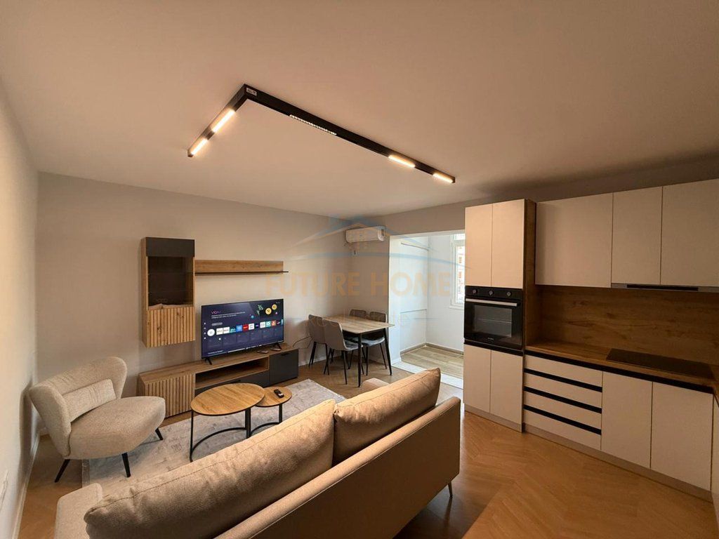 For sale, Apartment 1+1, Siri Kodra Street, Tirana
