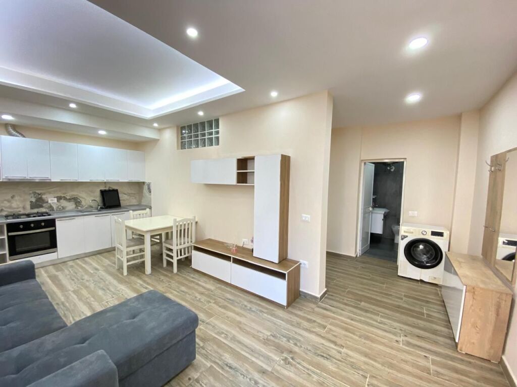Apartment 1+1 for sale near the Durres museum