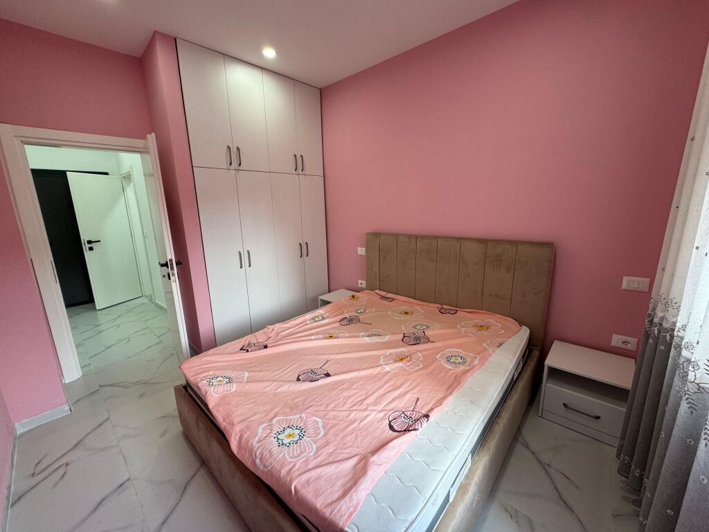Appartamento 1+1 in vendita edificio esistente 1+1 centro Durazzo