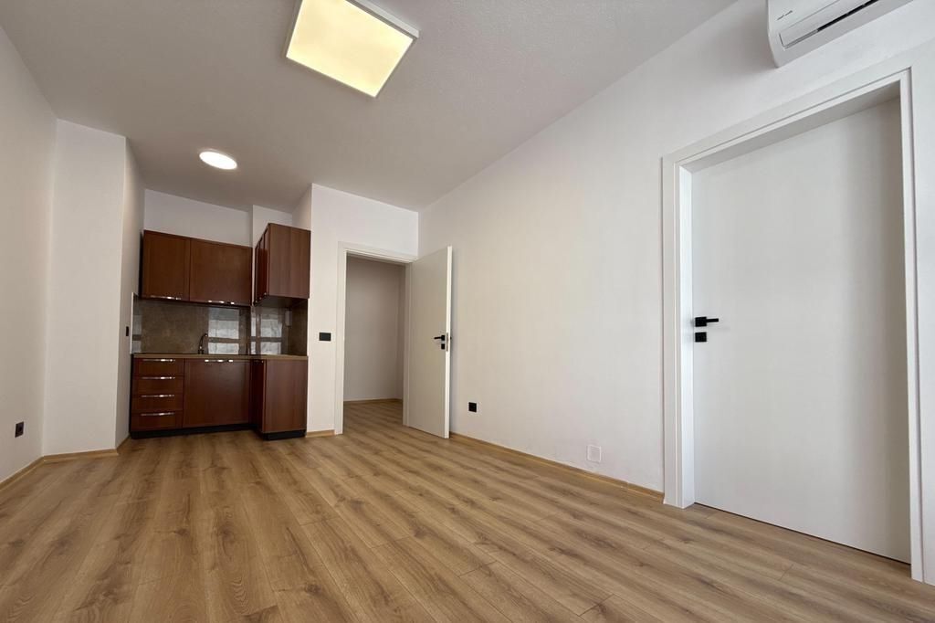 Apartment 1+1 and veranda for Rent at Former Exhibition, Tirana