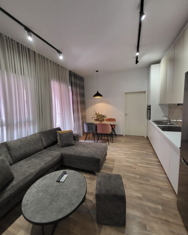 🏢 Apartament 1+1 me qira –  Ali Demi