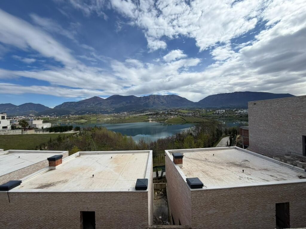 🏡 2-STOREY VILLA FOR SALE – Swan Residence 🏊‍♂️ Private pool: 33.2 m² | 🚗 Private parking: 37.36 m²