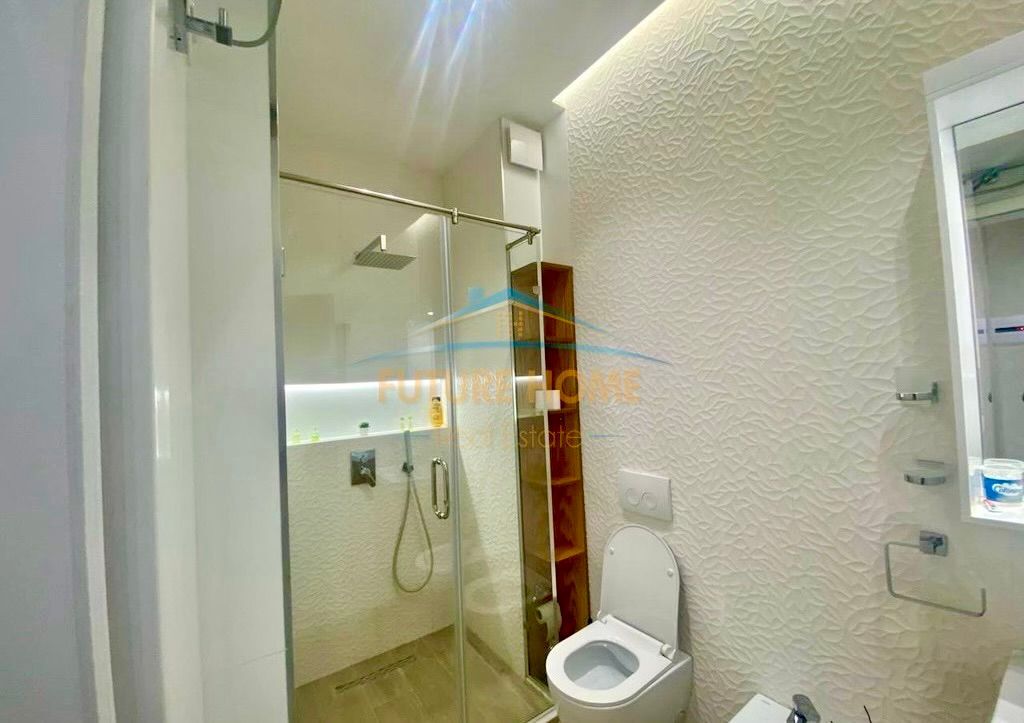✨ Lusso e Modernità a "Kontakti" – 1+1 in Affitto a 21 Dhjetori! 🏠