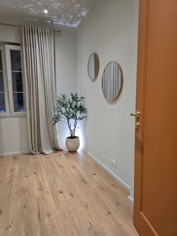 Appartamento di lusso in affitto a Myslym Shyr
