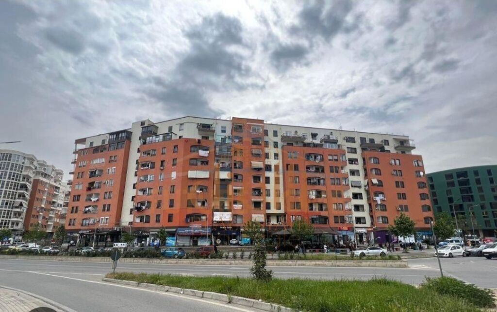 Appartamento 1+1 in vendita a Yzberisht