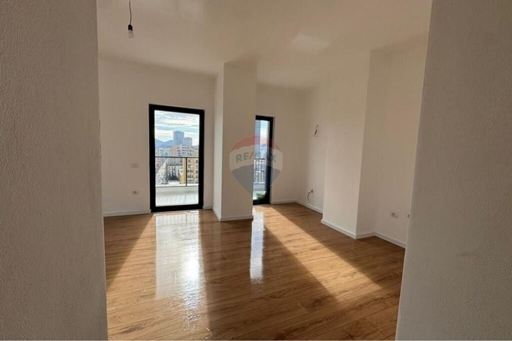 Ufficio 103 m2 in affitto in Via Barrikadave!