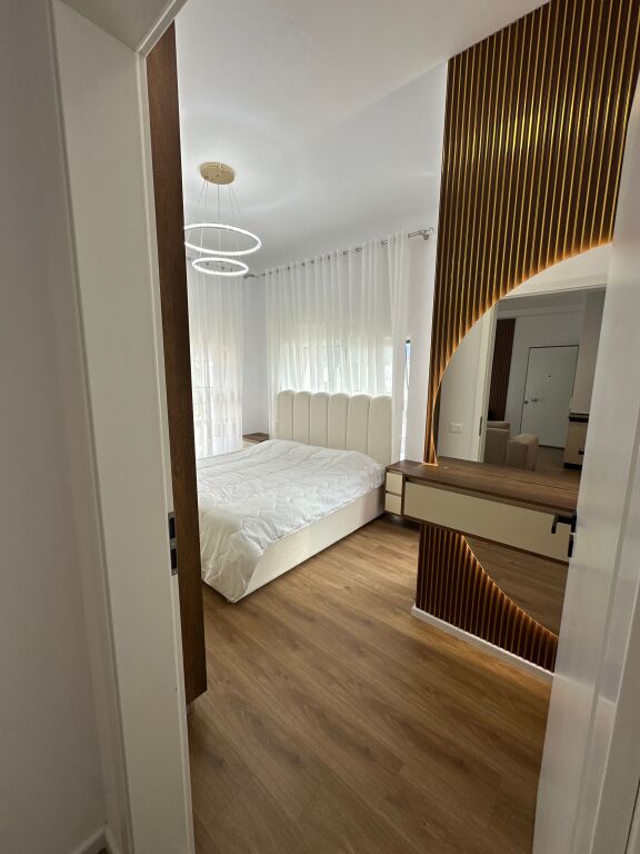 Appartamento 1+1 in affitto, Complesso Kadiu 45000 lek/mese