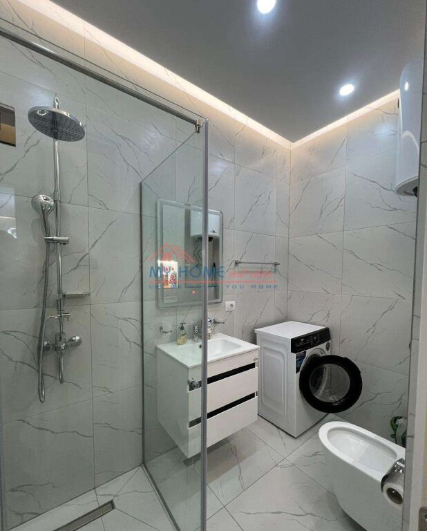 Apartament 1+1 me qira tek Rruga e Kosovareve ne Tirane