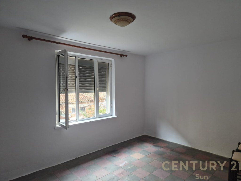 Appartamento 1+1 in vendita in Via Kavaja