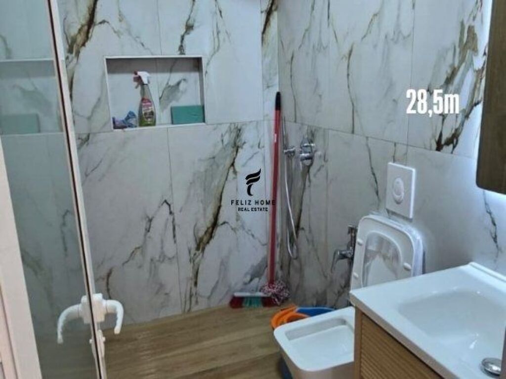VENDESI 2 MONOLOCALI 58.5 M2 VIA SULEJMAN DELVINA 158.000 EURO FH-67212