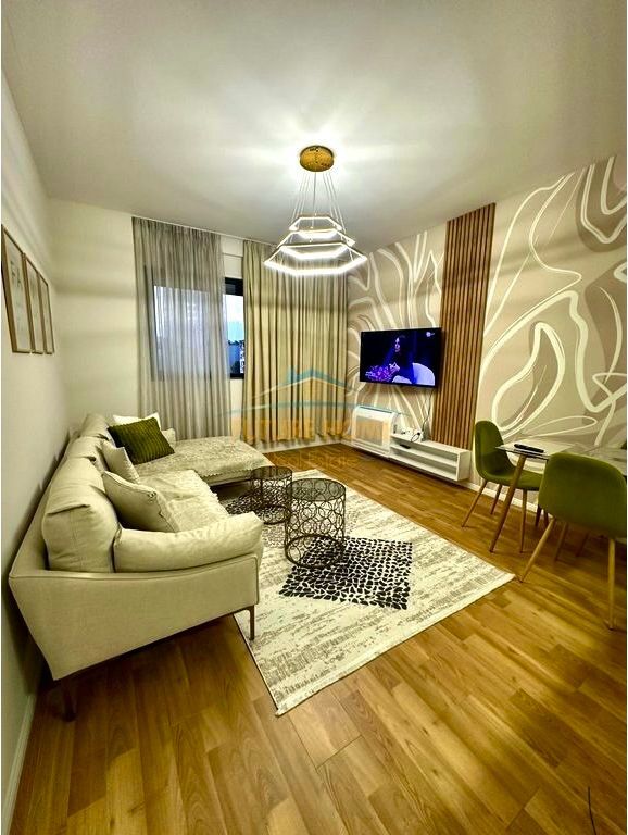 ✨ 1+1 Moderno in Affitto al Complesso "ASL 2" – Xhamllik! 🏠