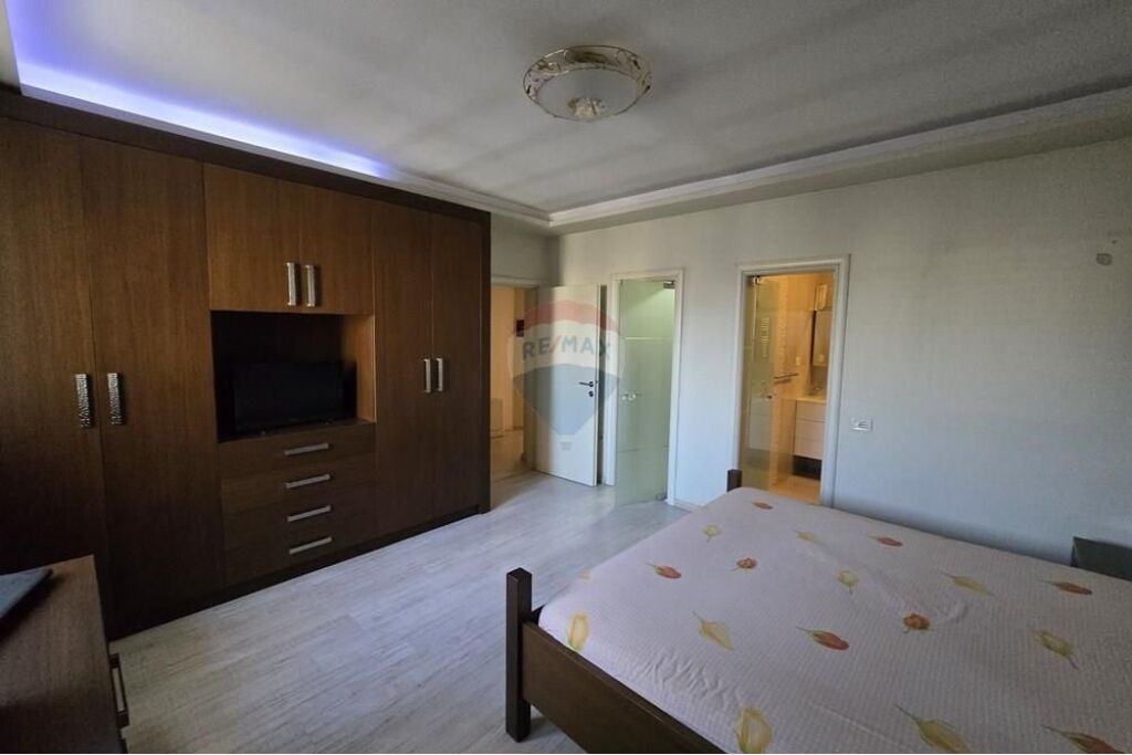 Appartamento 3+1+2 in vendita Astir