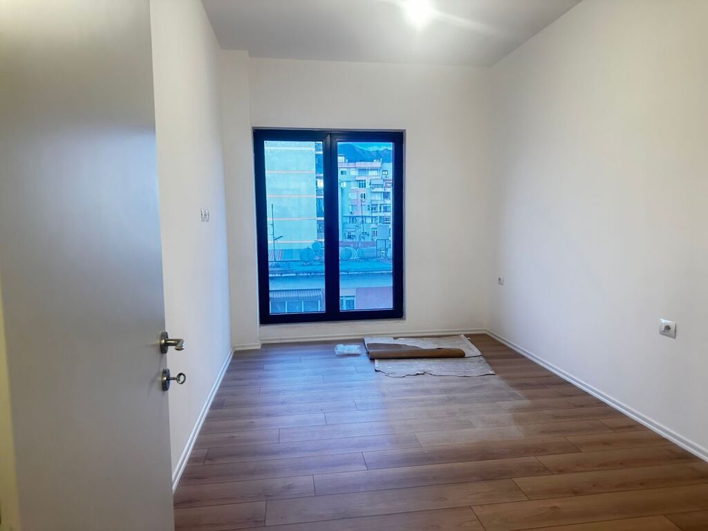 Ufficio in affitto, Via delle Barricate