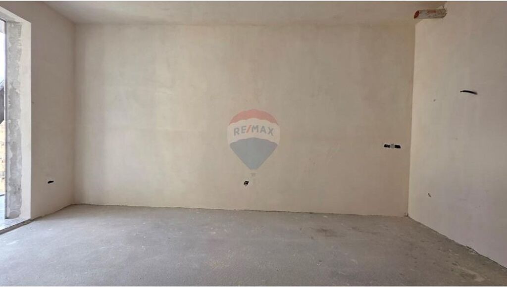 Apartment 1+1 – For Sale, Kosovo Street, Vlora