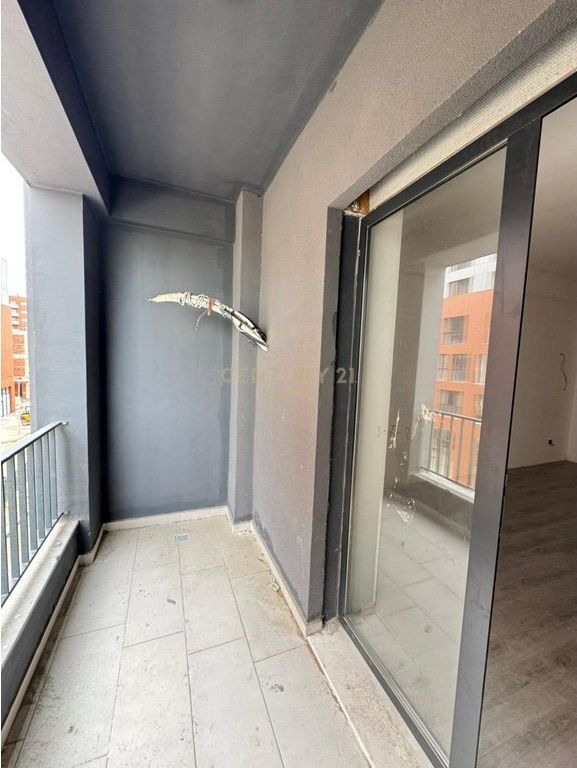 APPARTAMENTO 2+1+2 BAGNI IN VENDITA VICINO AL COMPLESSO FRATARI!