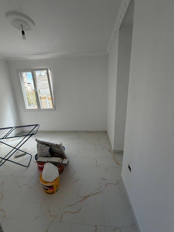 Vendesi 2+1 Spiaggia 120000€