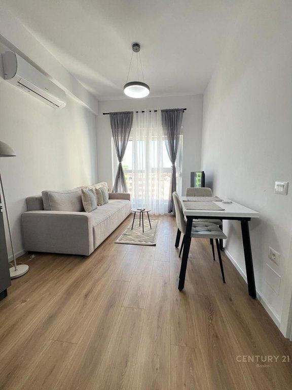 Mangelem 21, affitto appartamento 1+1 450 € /Mese