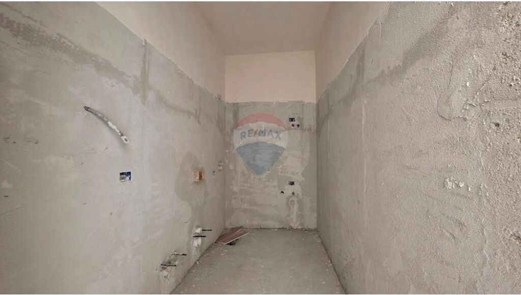 Apartment 1+1 – For Sale, Kosovo Street, Vlora