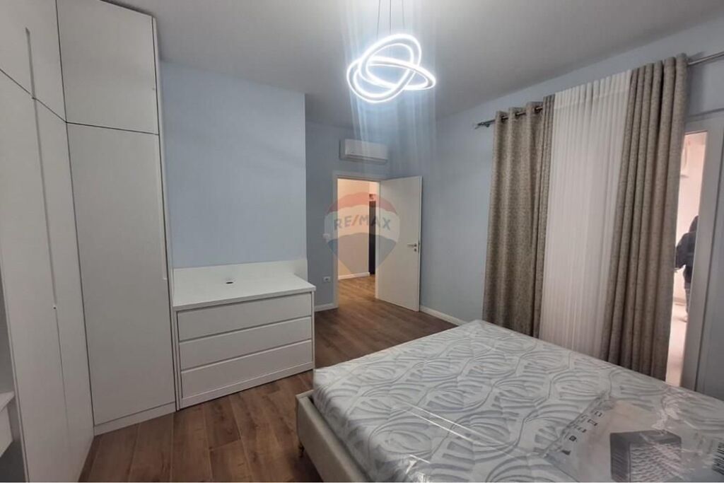 Apartment 1+1+parking space for rent Zogu i Zi