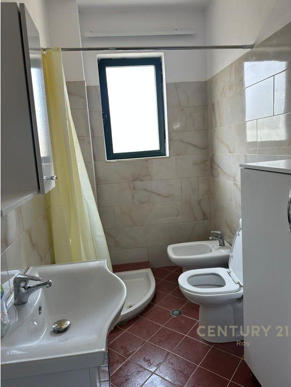 Appartamento 1+1In Vendita a Golem, Durrës - 70,000€ 70m2