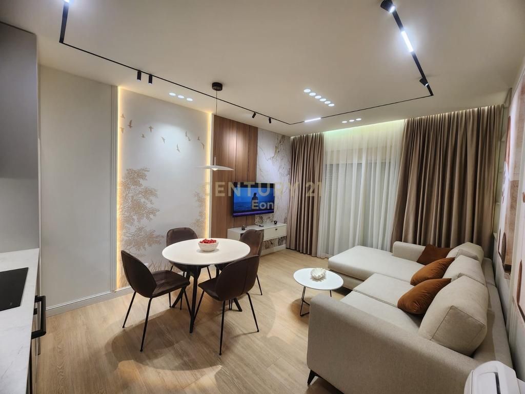 Shitet Apartament 1+1 ne zonen e Plazh, Durres!