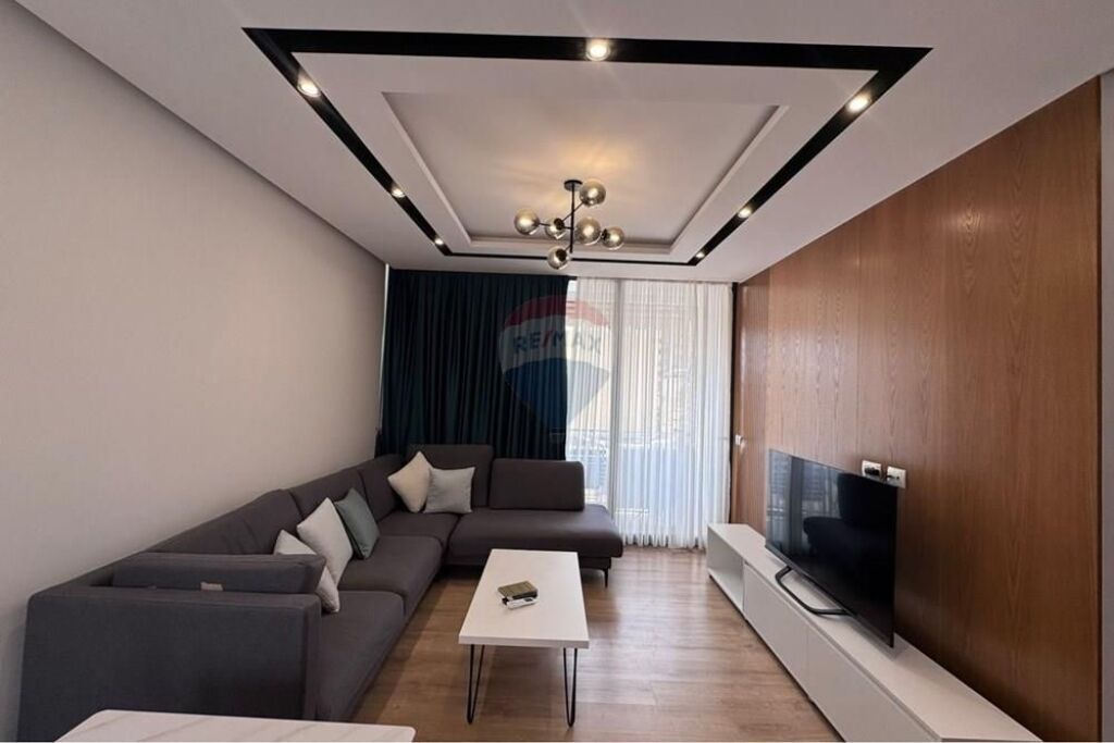 Super appartamento 2+1 in affitto in Via Myslym Shyri!
