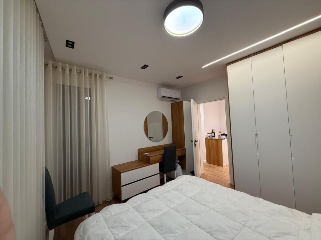Apartament me qira Kompleksi Delijorgji