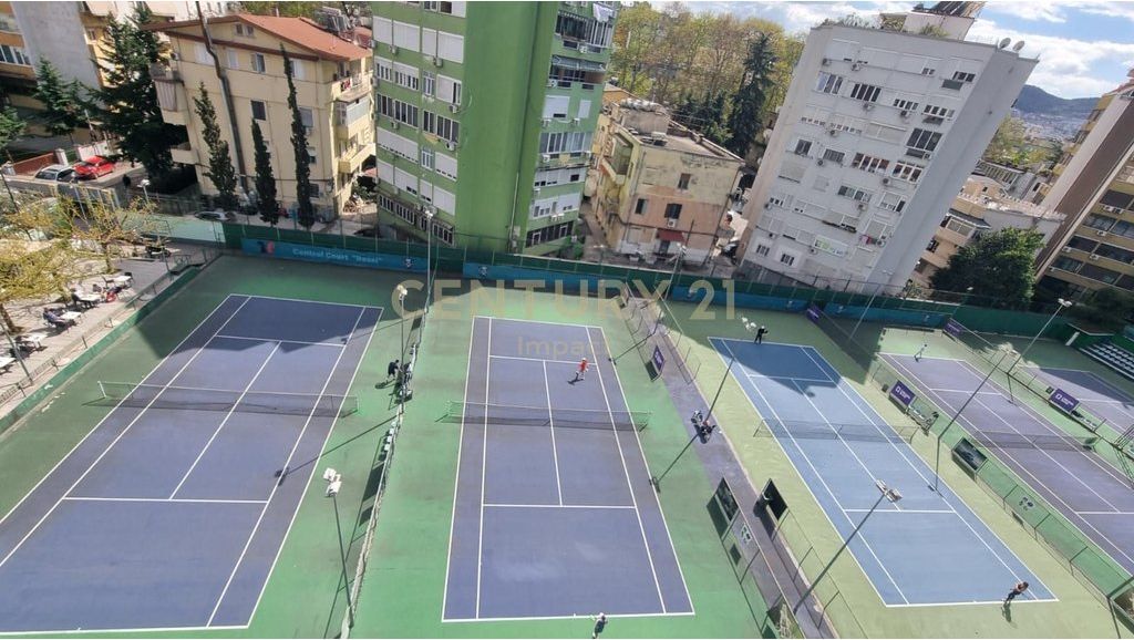 Hotel for Sale in Myslym Shyri, Tirana - 527.5m from SKENDERBEJ SQUARE !  1100000 €