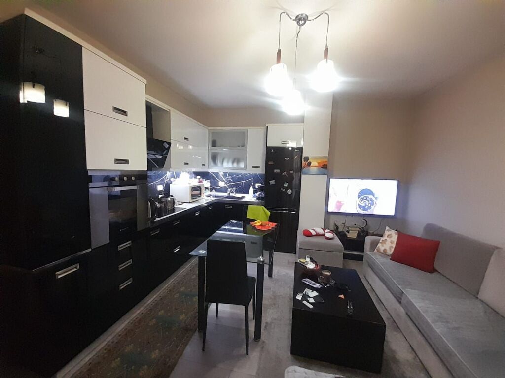 Casa Italia, affittasi appartamento 1+1