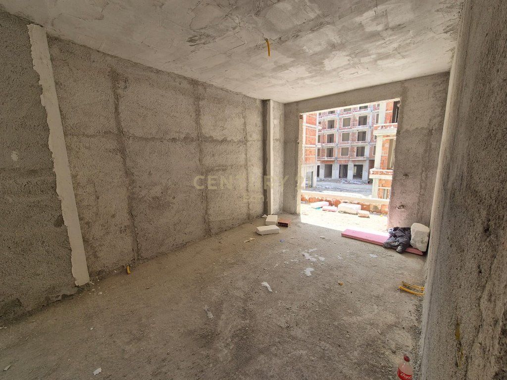 VENDESI APPARTAMENTO 1+1 A QERRET RESIDENZA PALM PARADISE !