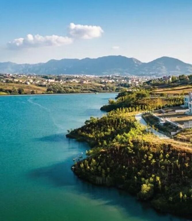 FOR RENT BAR RESTAURANT AT ONE OF THE NEWLY COMPLETED RESIDENCES, FARKA LAKE  € 2,500