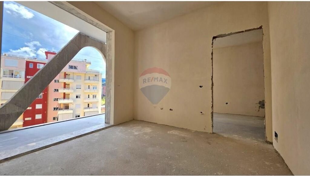 APARTMENT 1+1 FOR SALE NEAR THE PORT, VLORE