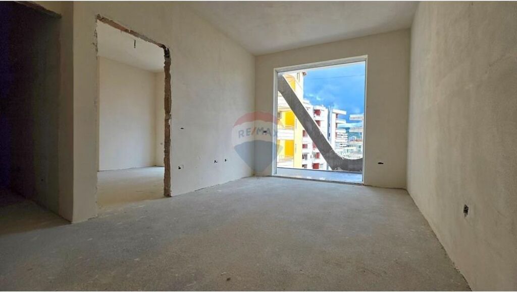 APARTMENT 1+1 FOR SALE NEAR THE PORT, VLORE
