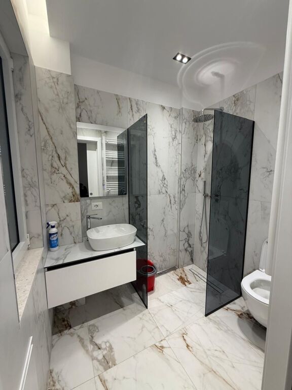 Apartament me qira Kompleksi Delijorgji